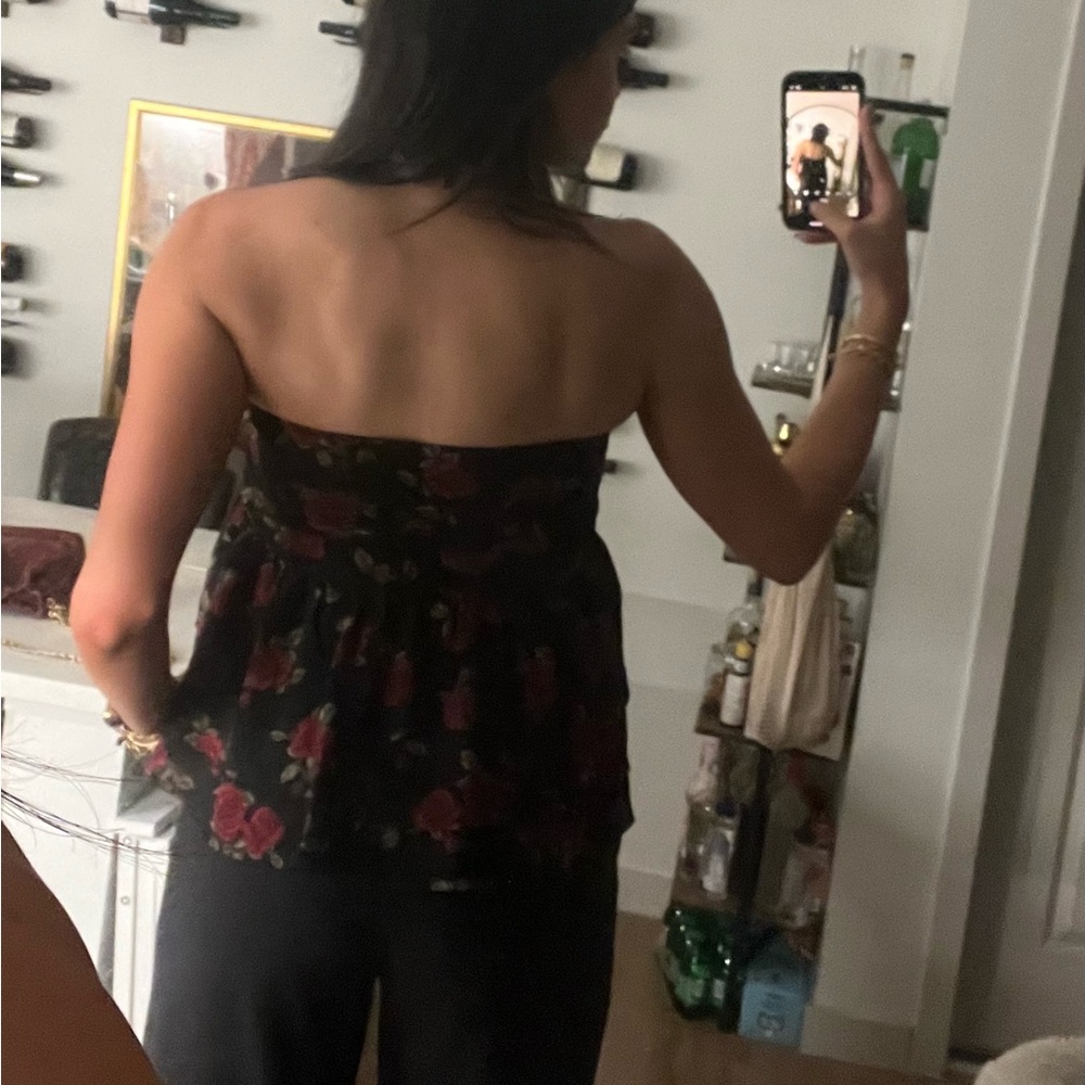 Handmade Rose Pattered Ruffle Strapless Top - Picture 4 of 6